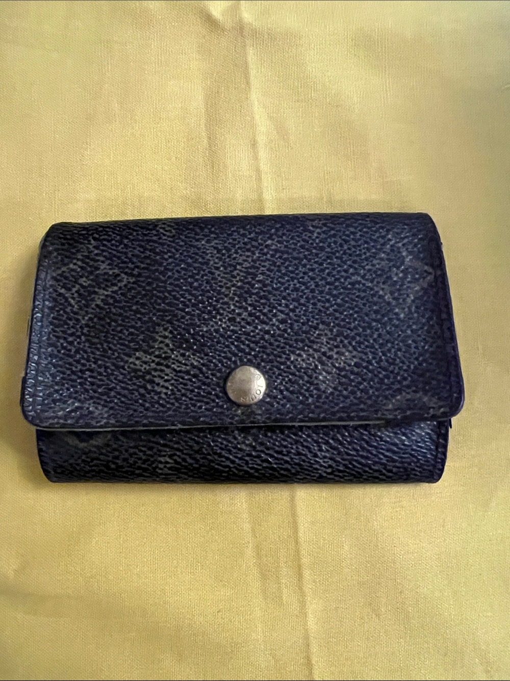 Louis Vuitton Brown Monogram Key Holder/Card Holder Authentic